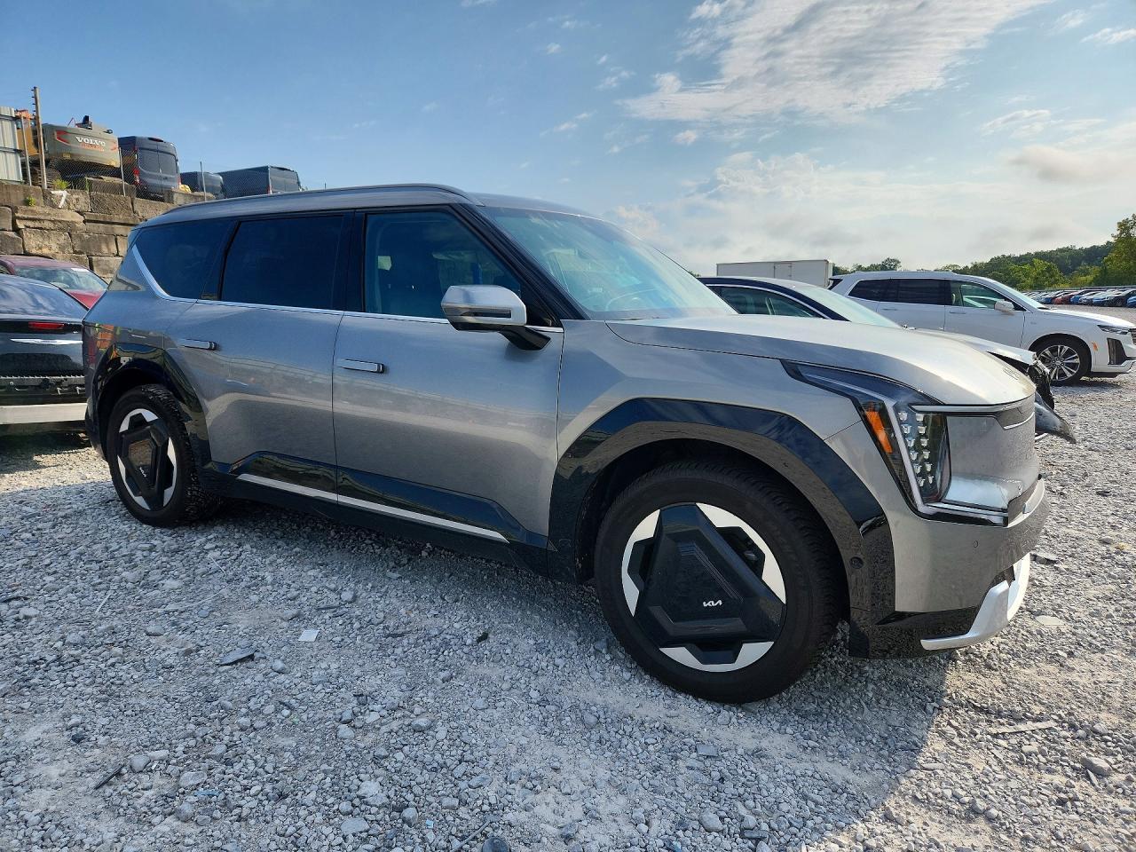 2024 Kia Ev9 Land - Image 4