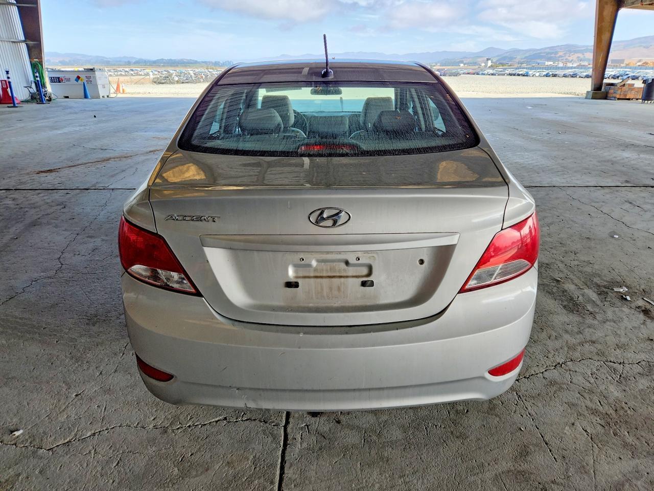 2016 Hyundai Accent Se - Фото 6