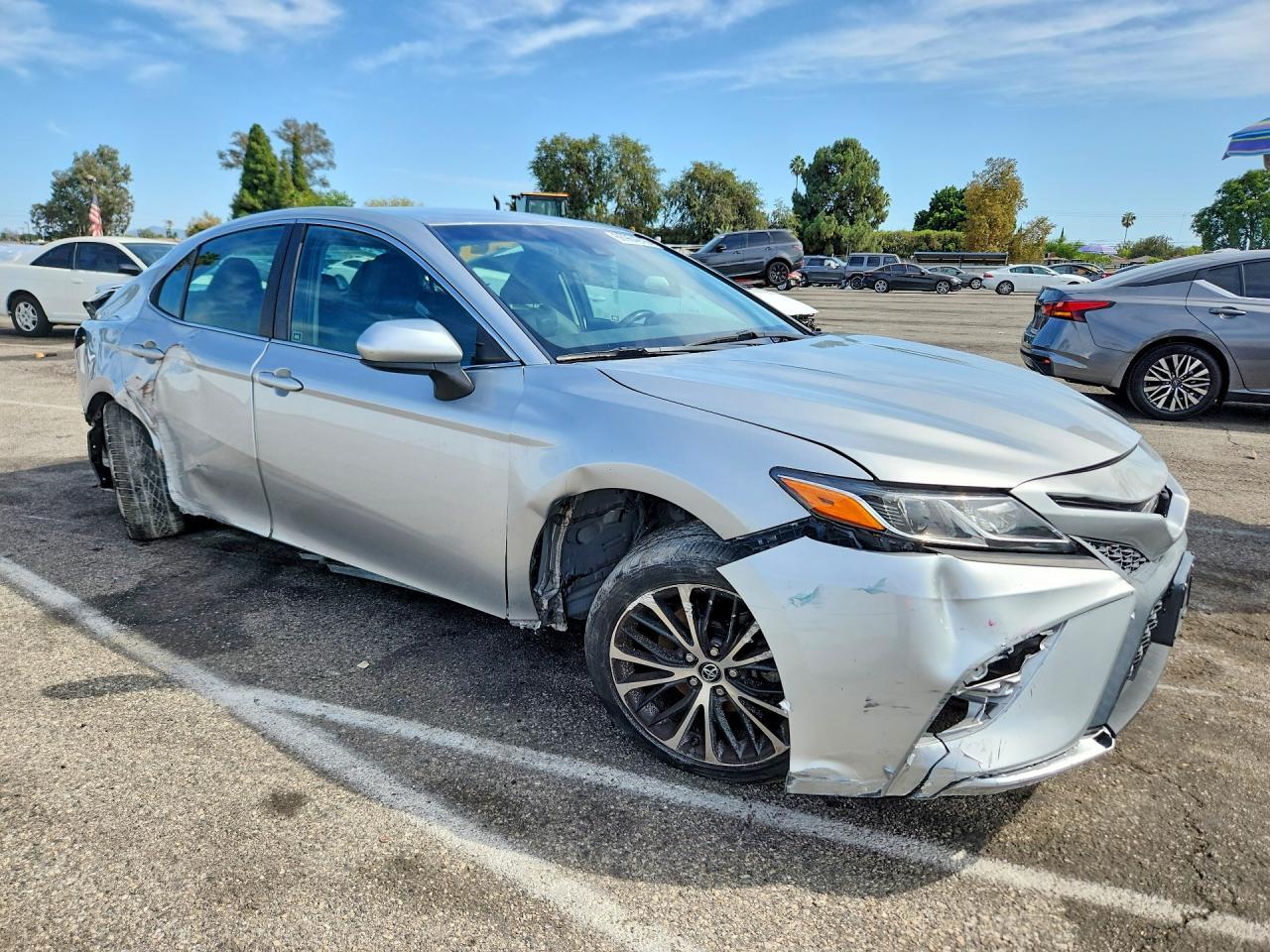 2018 Toyota Camry Se - Фото 4