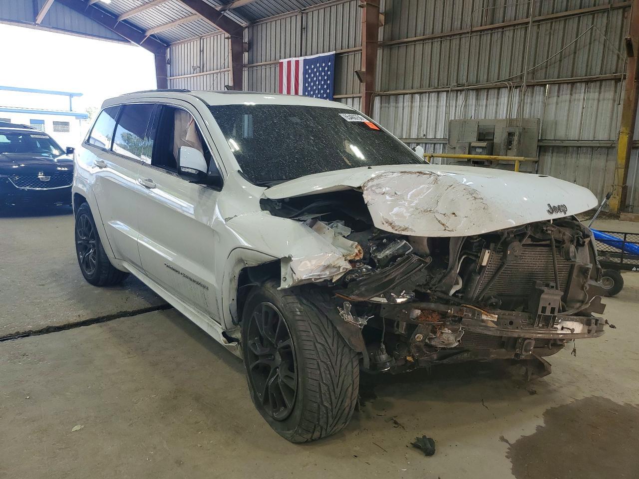 2015 Jeep Grand Cherokee Srt - Фото 4
