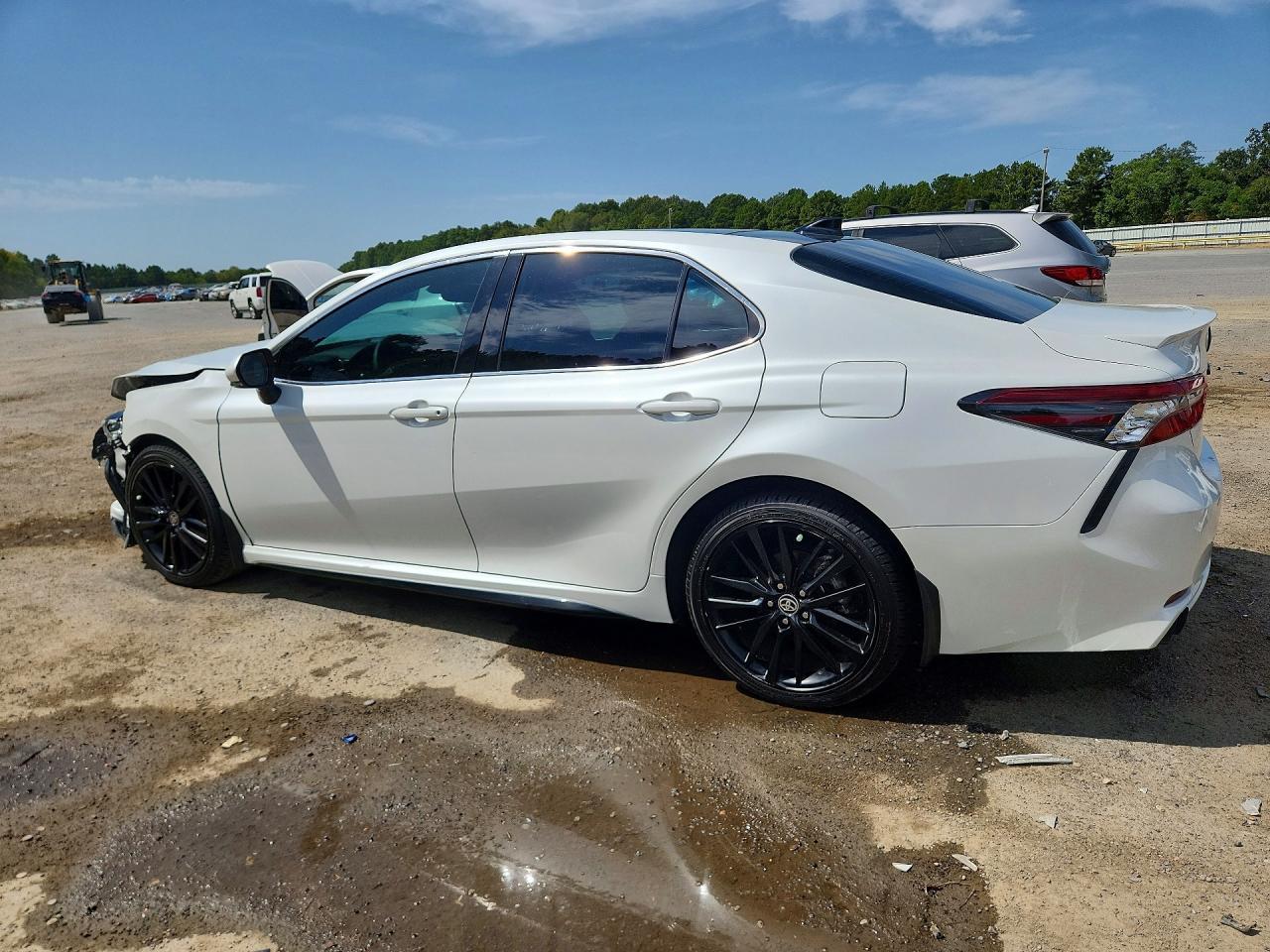 2023 Toyota Camry Xse - Фото 2