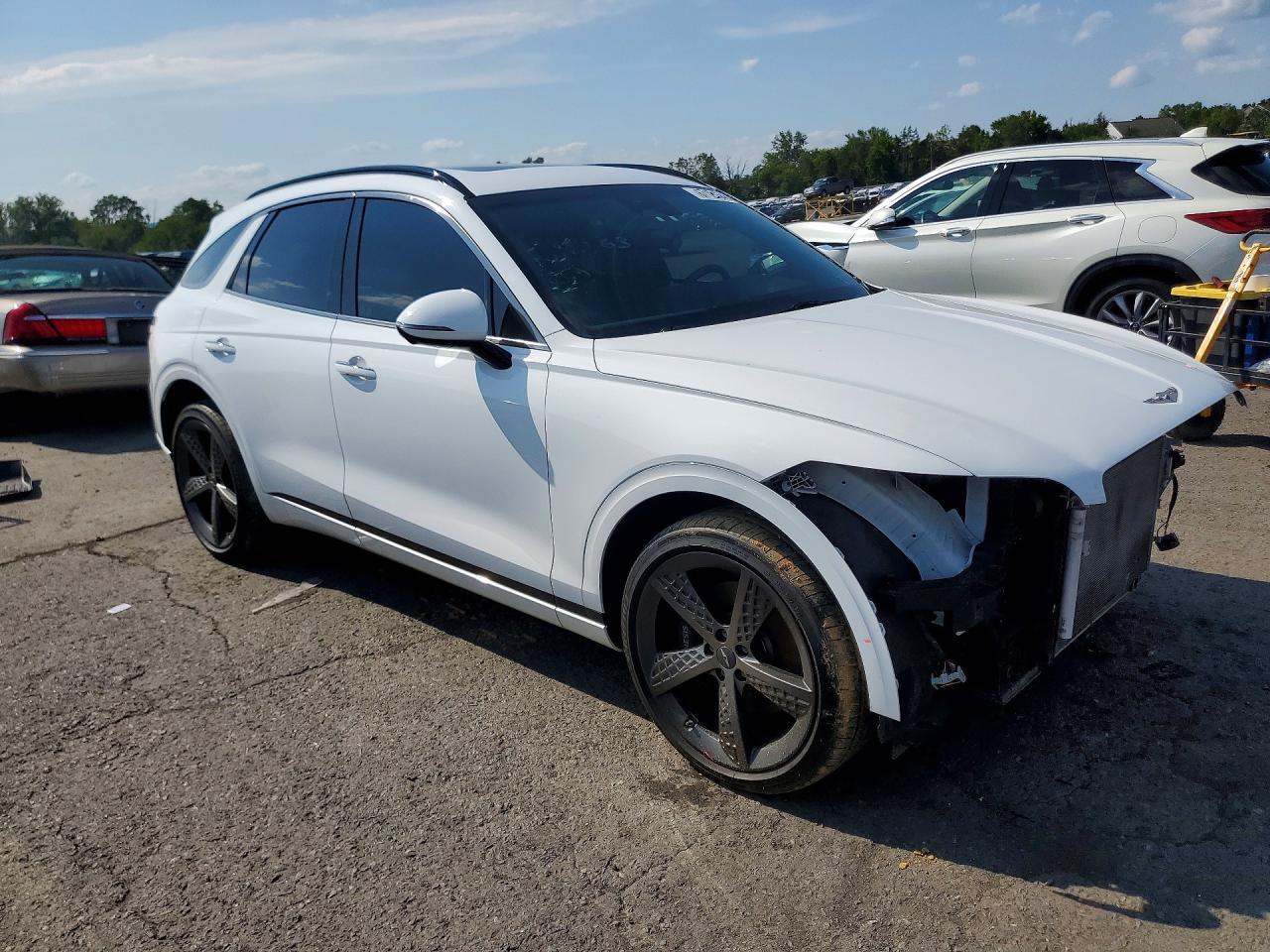 2025 Genesis Gv70 2.5T Standard - Image 4
