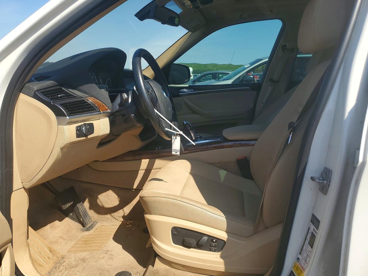 2012 BMW X5 xDrive35I - Image 7