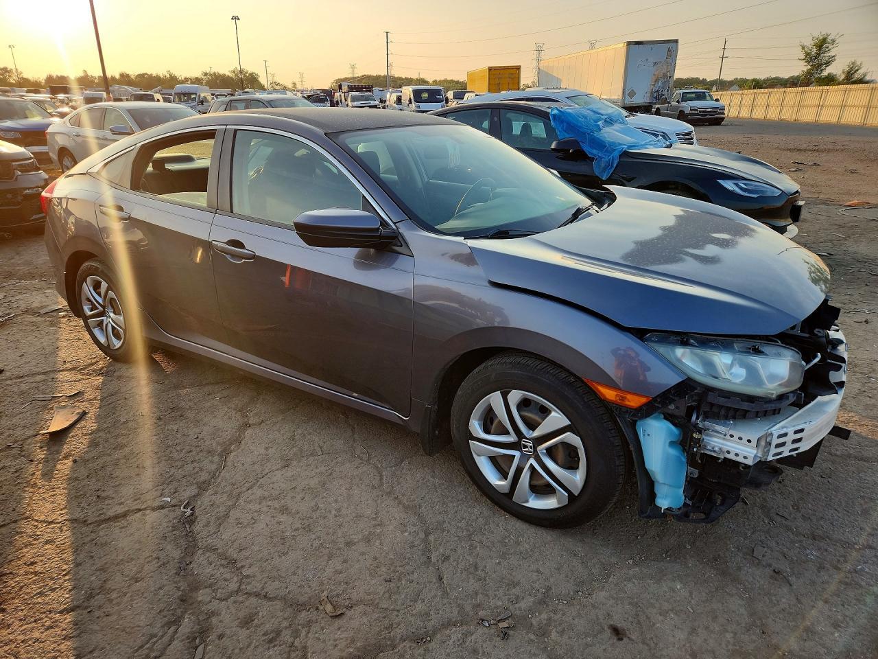 2016 Honda Civic - Image 4