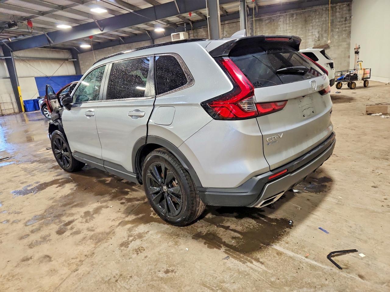 2025 Honda Cr-V Sport Touring - Фото 2