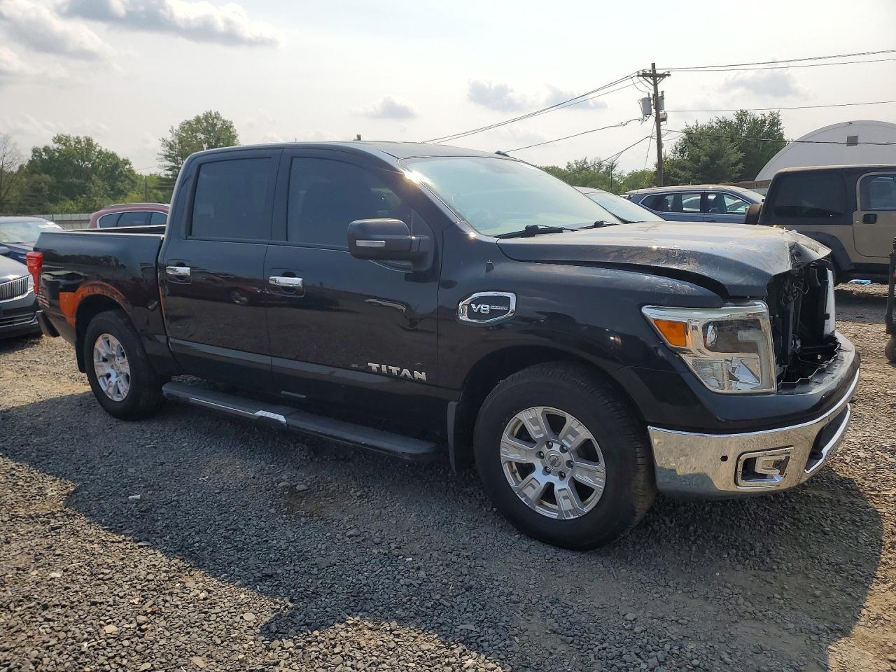 2017 Nissan Titan S - Фото 4