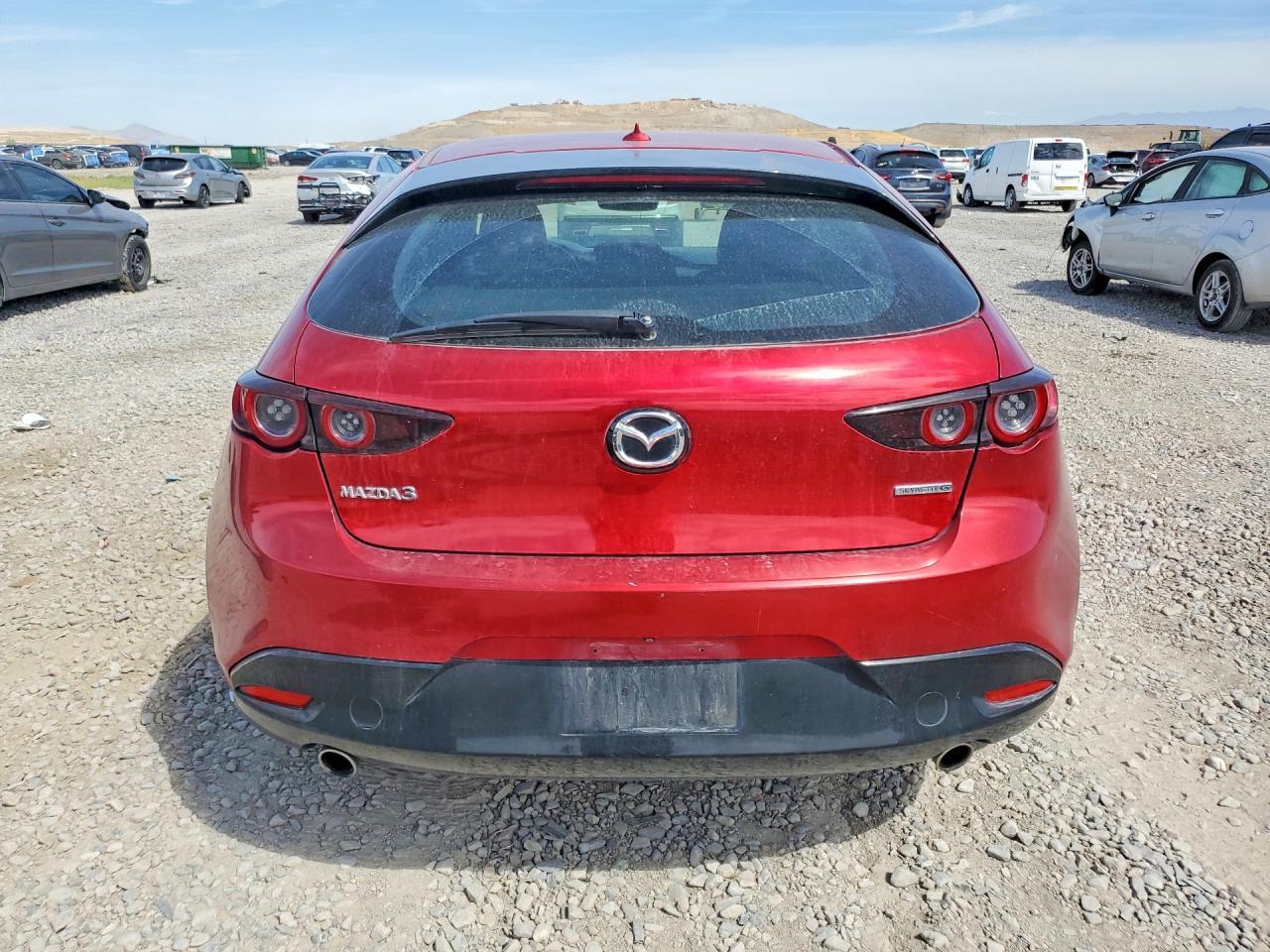 2019 Mazda 3 Premium - Image 6