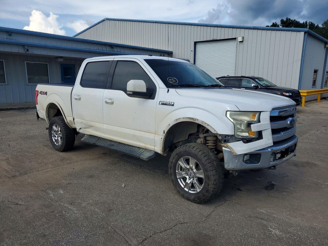 2017 Ford F150 Supercrew - Фото 4