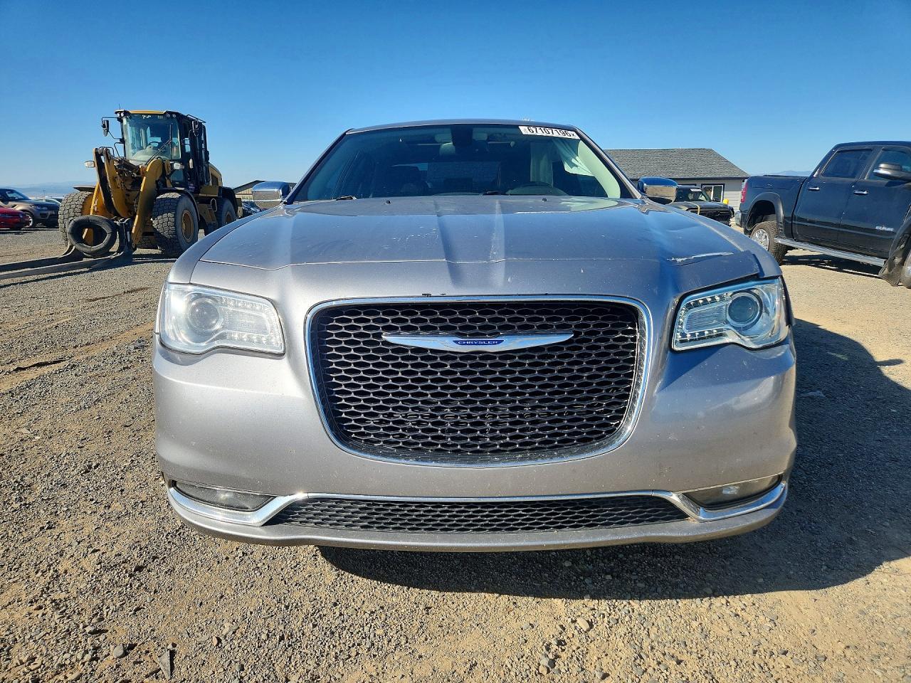 2016 Chrysler 300C - Image 5