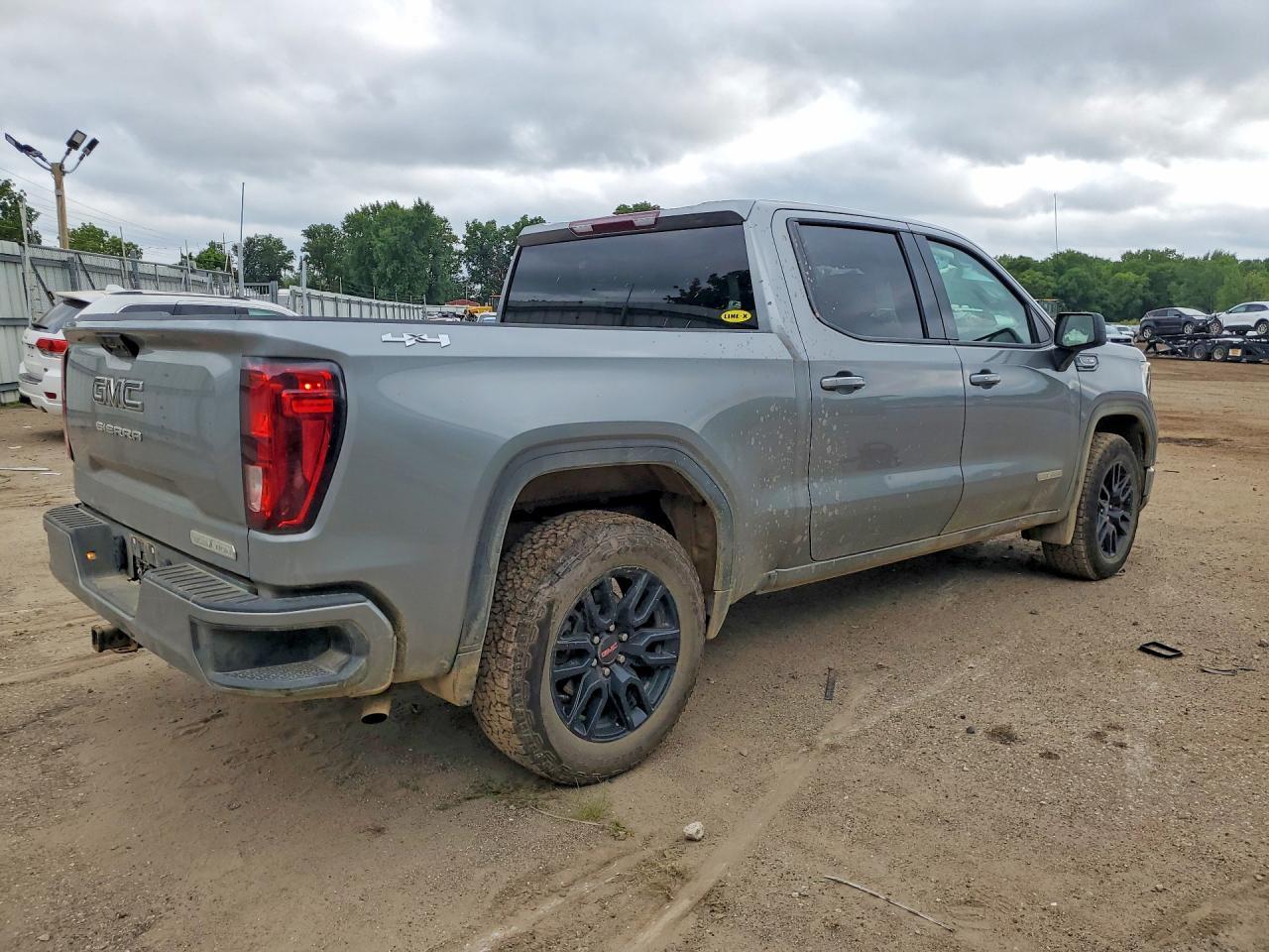 2025 GMC Sierra K1500 Elevation - Фото 3