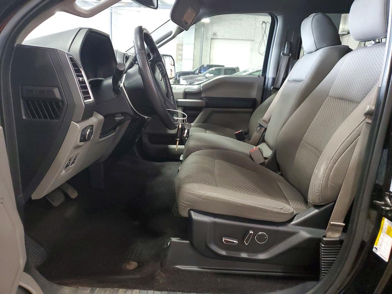 2016 Ford F150 Supercrew - Фото 7