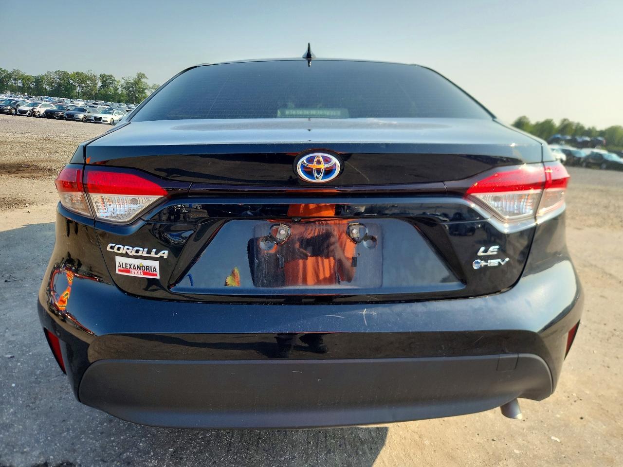 2025 Toyota Corolla Hybrid Le - Фото 6