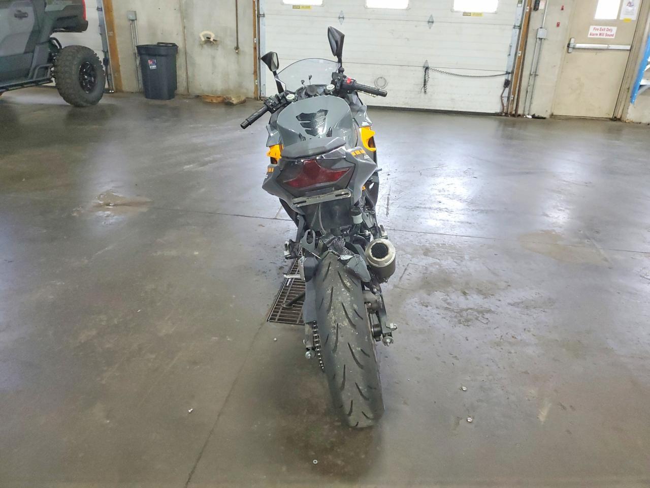 2018 Kawasaki Ex400 - Image 4