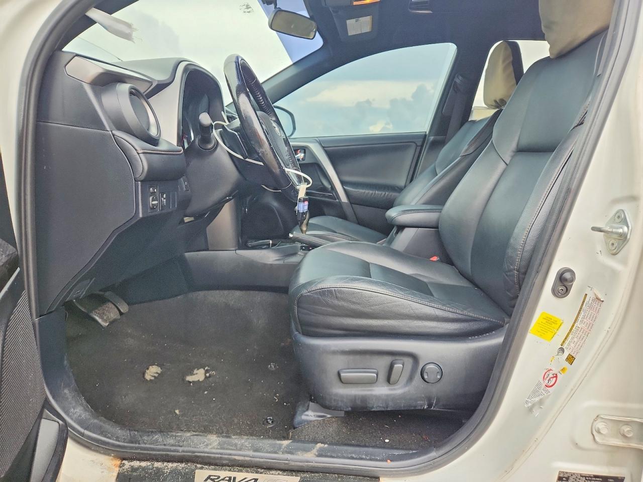 2016 Toyota Rav4 Se - Image 7