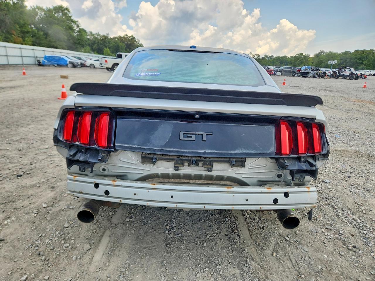2015 Ford Mustang Gt - Фото 6