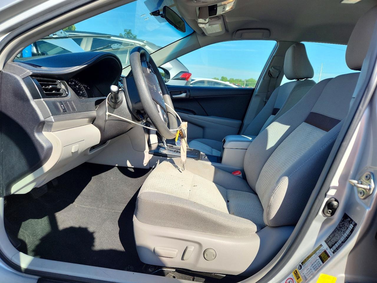 2014 Toyota Camry Le - Фото 7