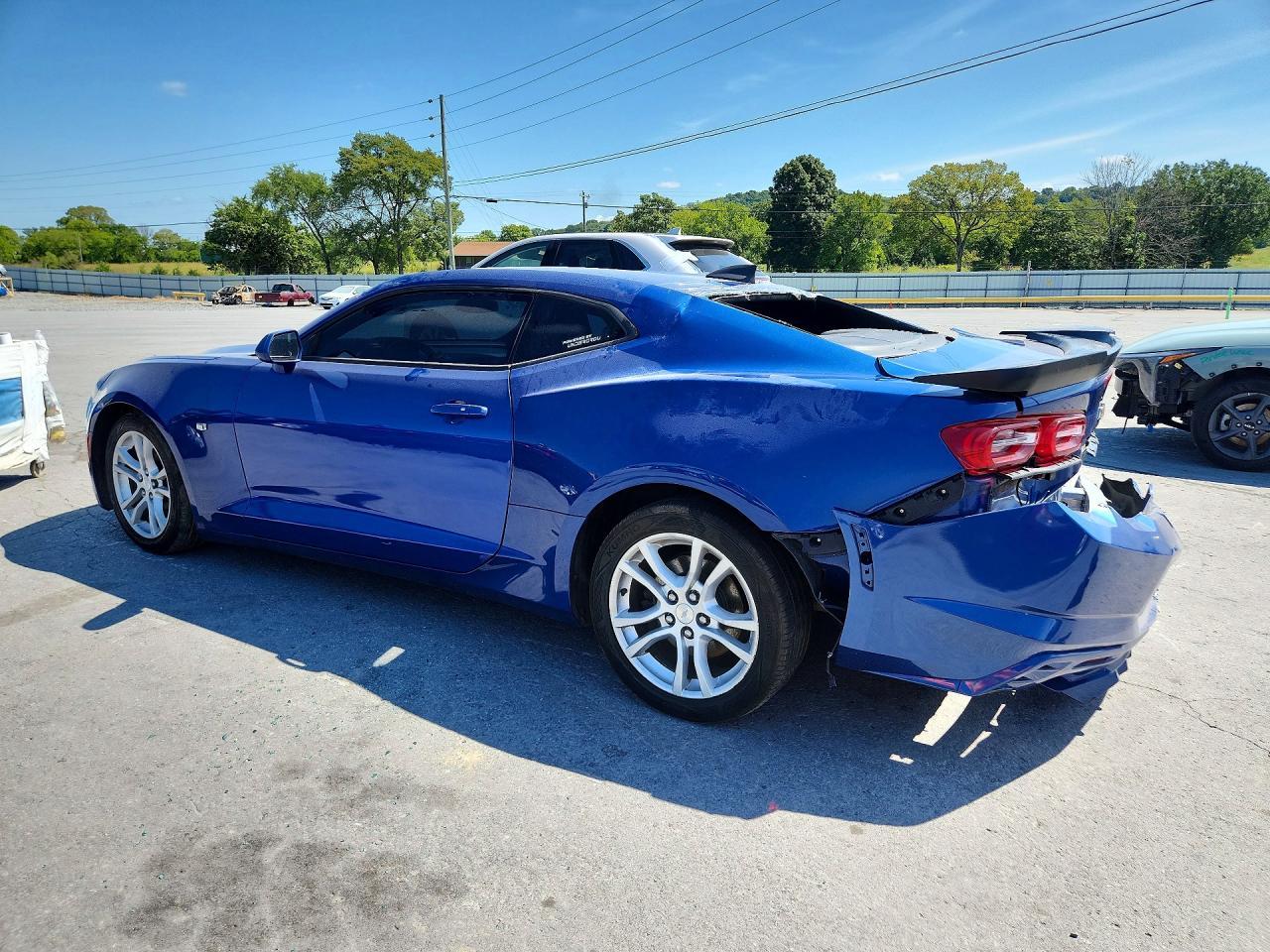 2020 Chevrolet Camaro Ls - Фото 2