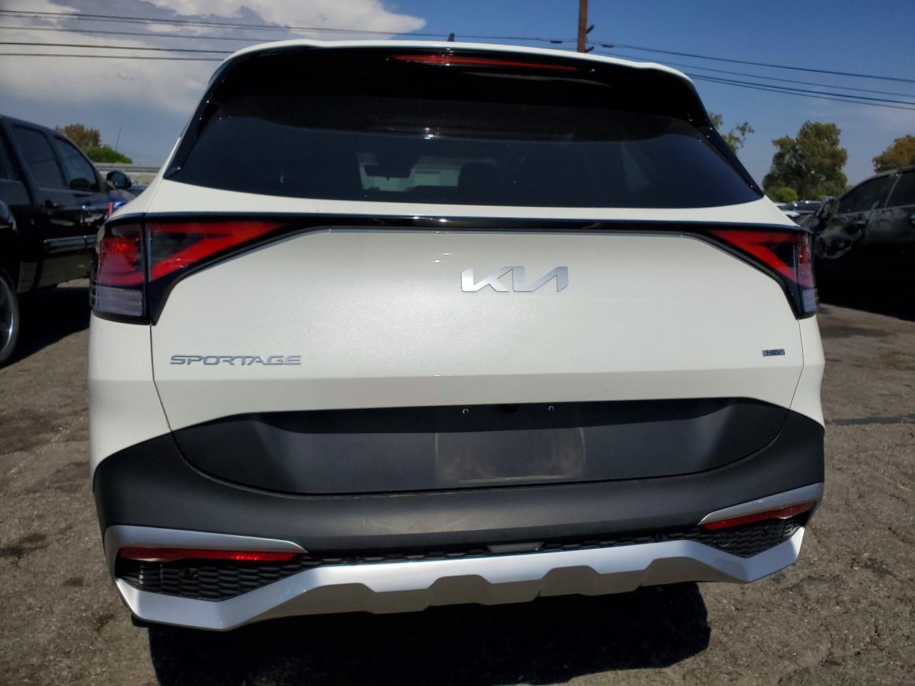 2023 Kia Sportage Lx - Image 6
