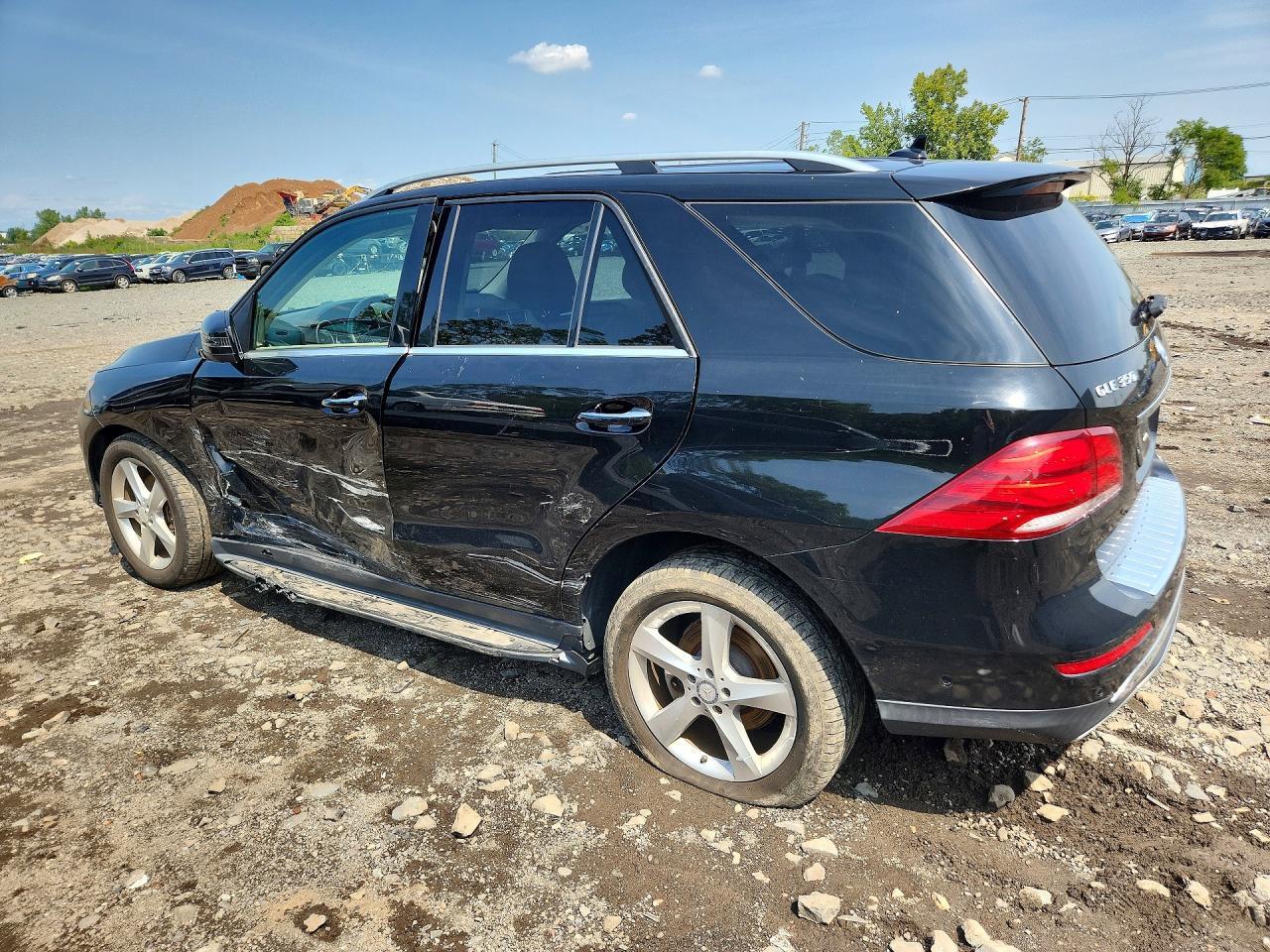 2016 Mercedes-Benz Gle 350 4Matic - Фото 2