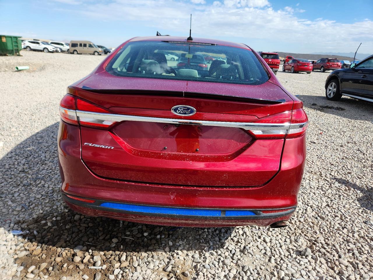 2017 Ford Fusion S - Фото 6