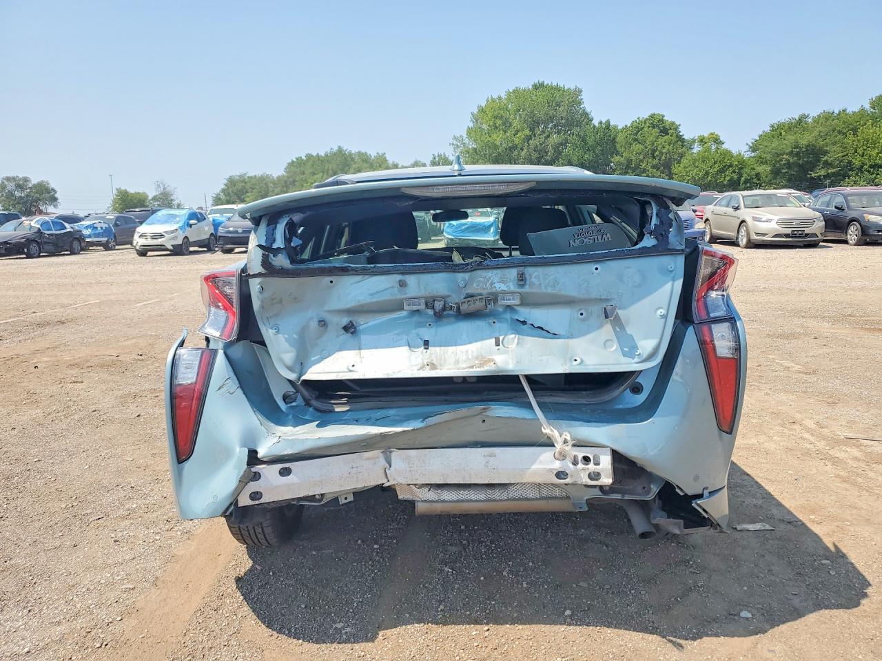 2018 Toyota Prius Two - Фото 6