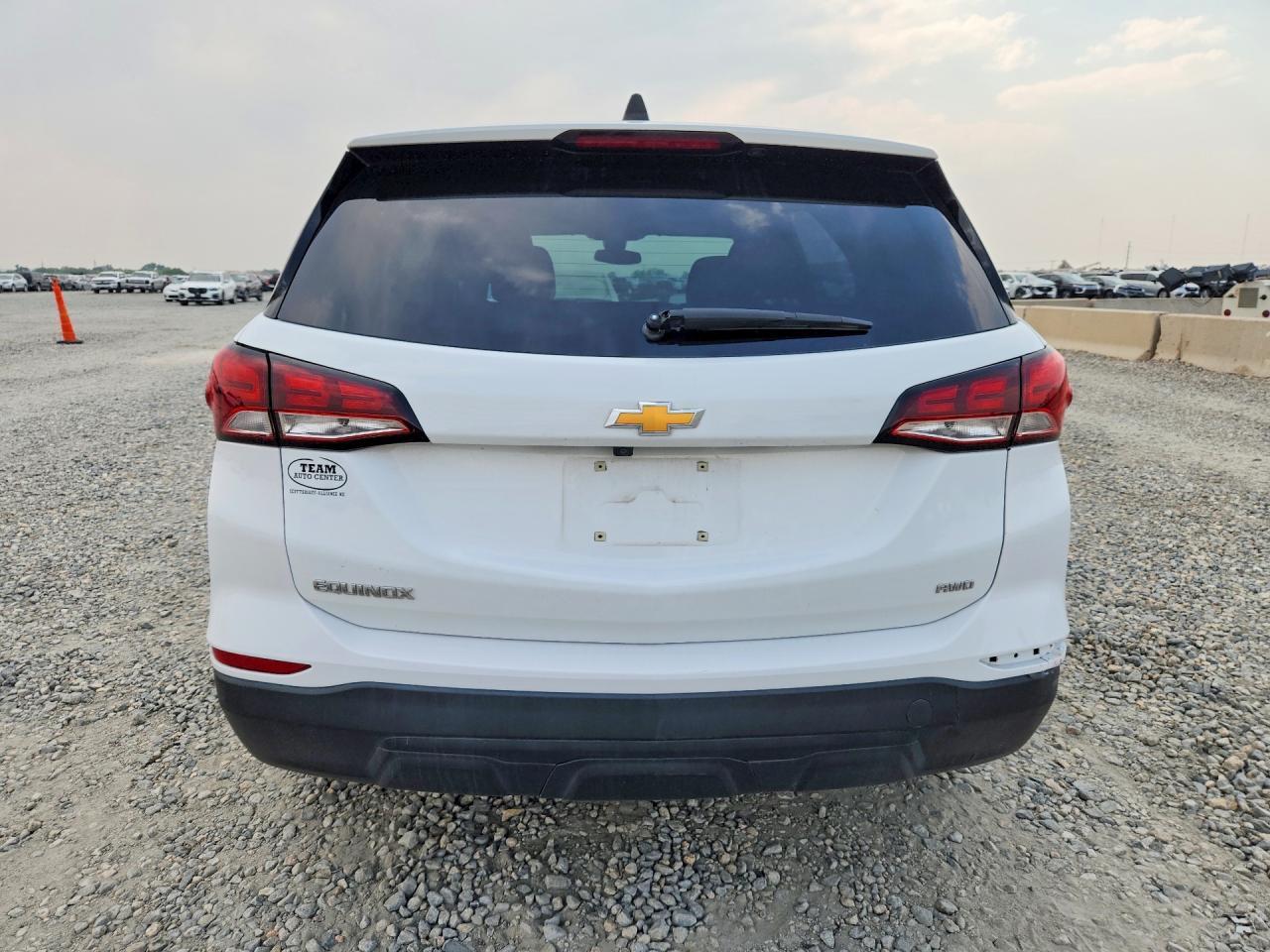 2022 Chevrolet Equinox Ls - Фото 6