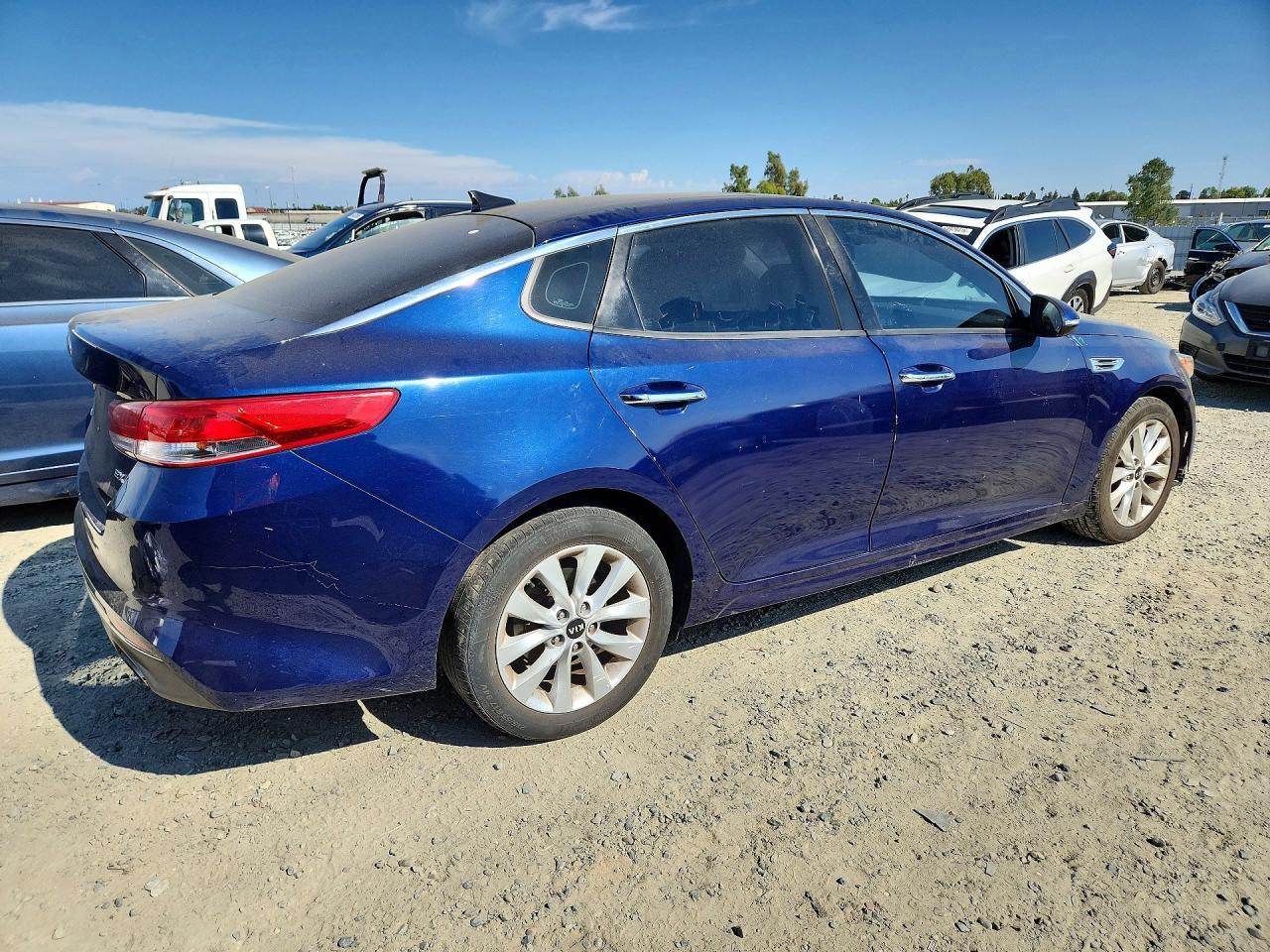2016 Kia Optima Ex - Фото 3