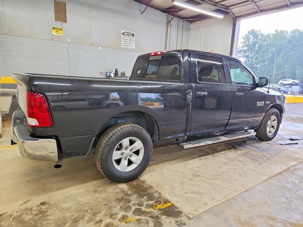 2017 Ram 1500 Slt - Image 3