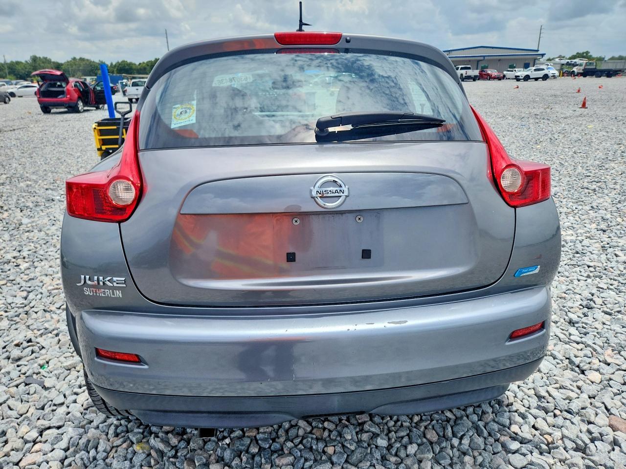 2014 Nissan Juke S - Фото 6