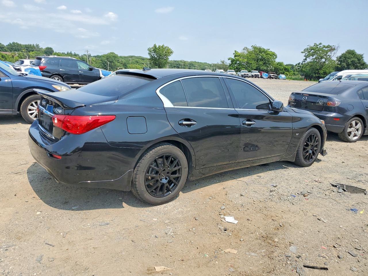 2015 Infiniti Q50 Premium - Фото 3