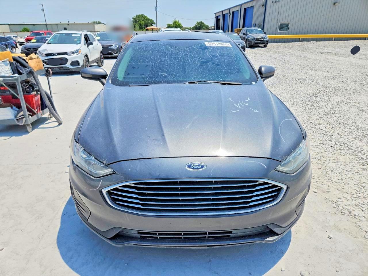 2020 Ford Fusion Se - Фото 5