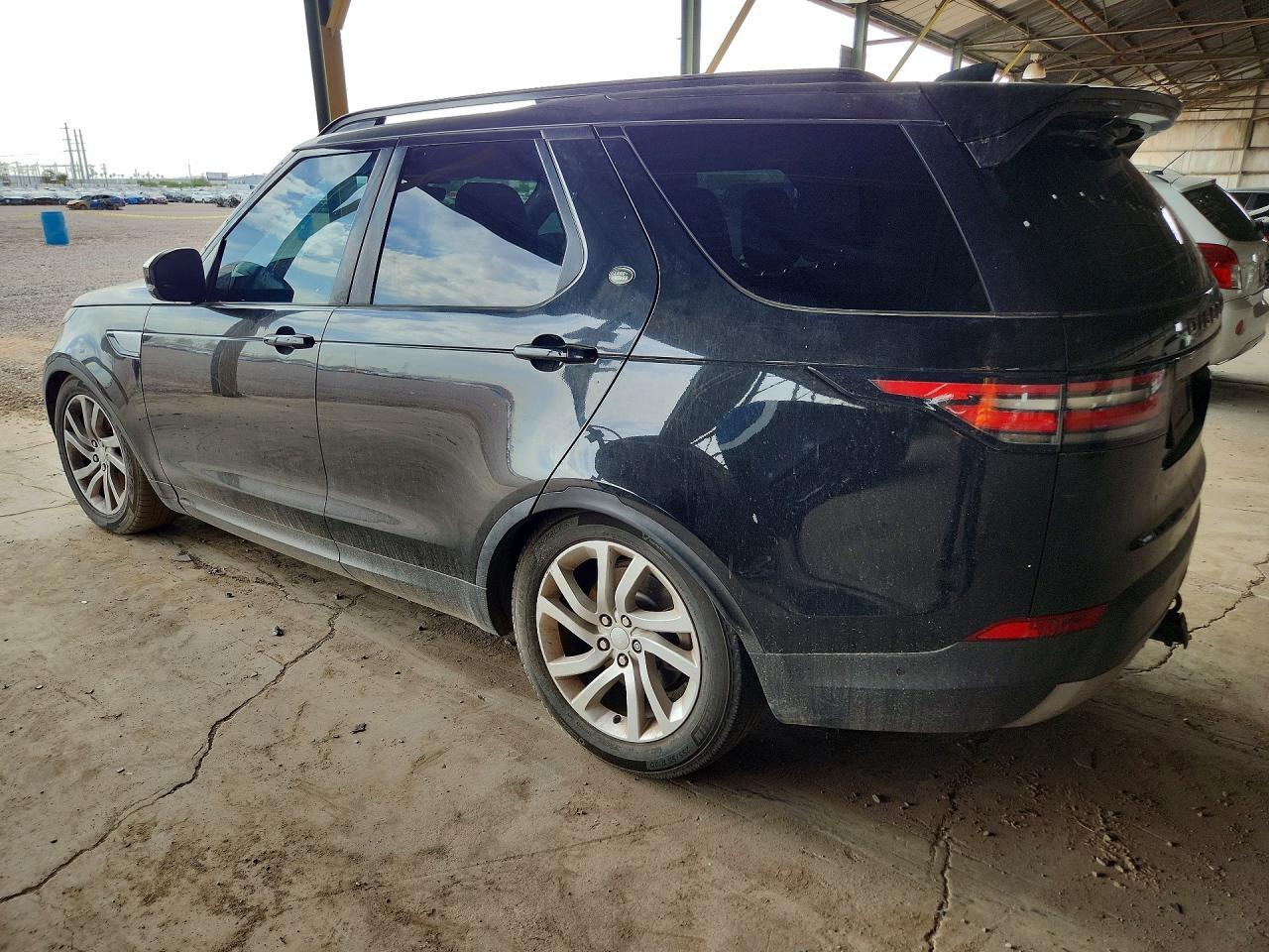 2017 Land Rover Discovery Hse - Фото 2