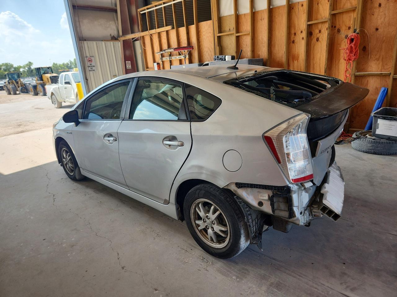 2010 Toyota Prius Ii - Фото 2