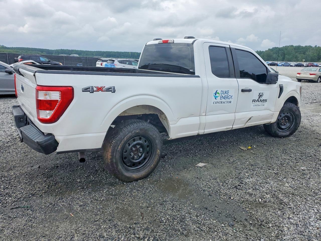 2021 Ford F150 Super Cab - Фото 3