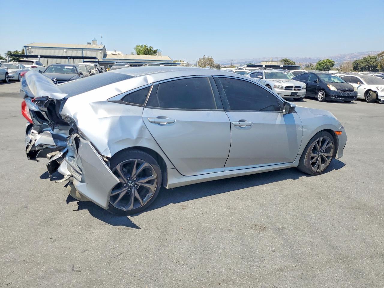 2019 Honda Civic Sport - Фото 3