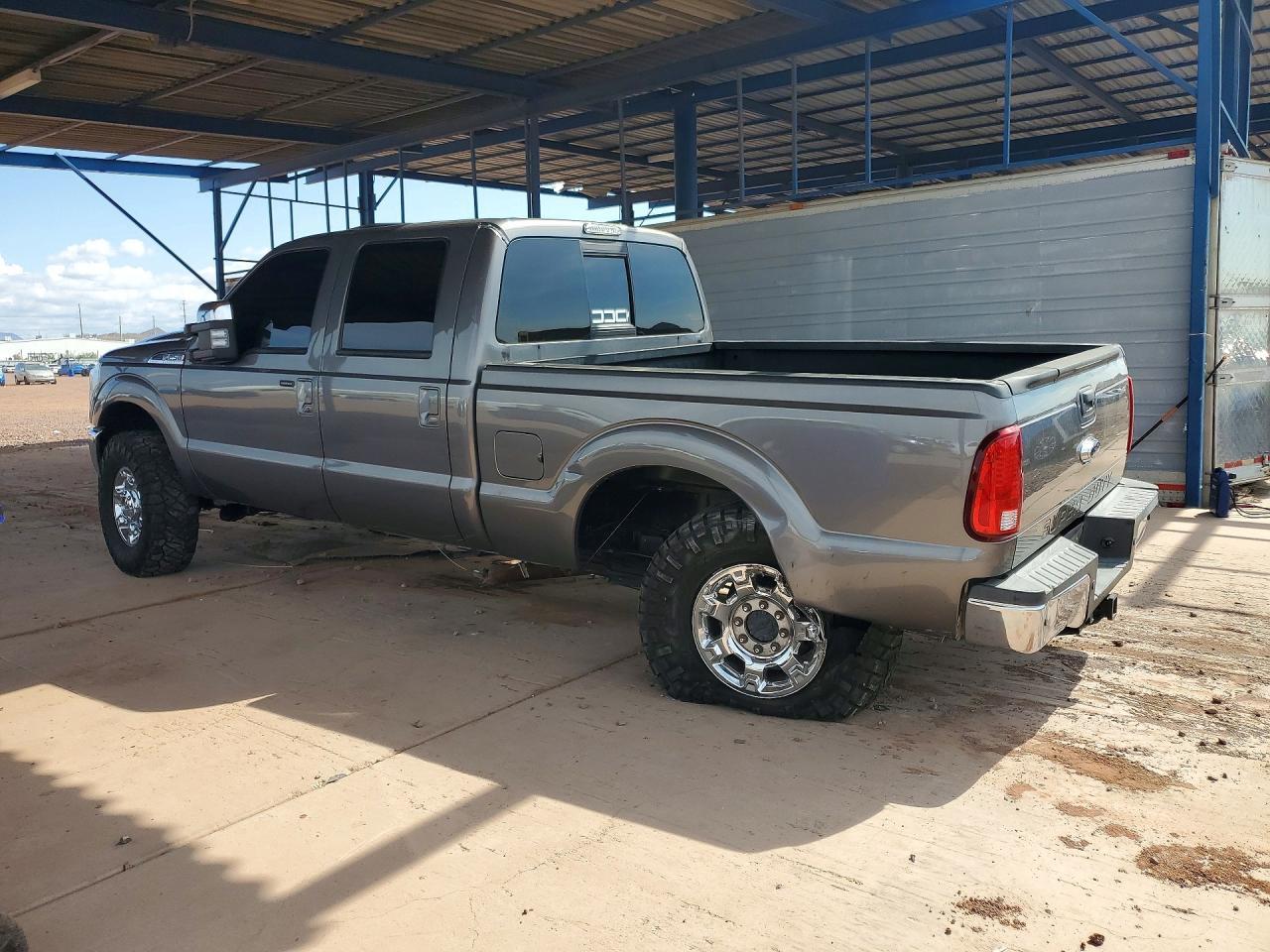 2014 Ford F250 Super Duty - Image 2