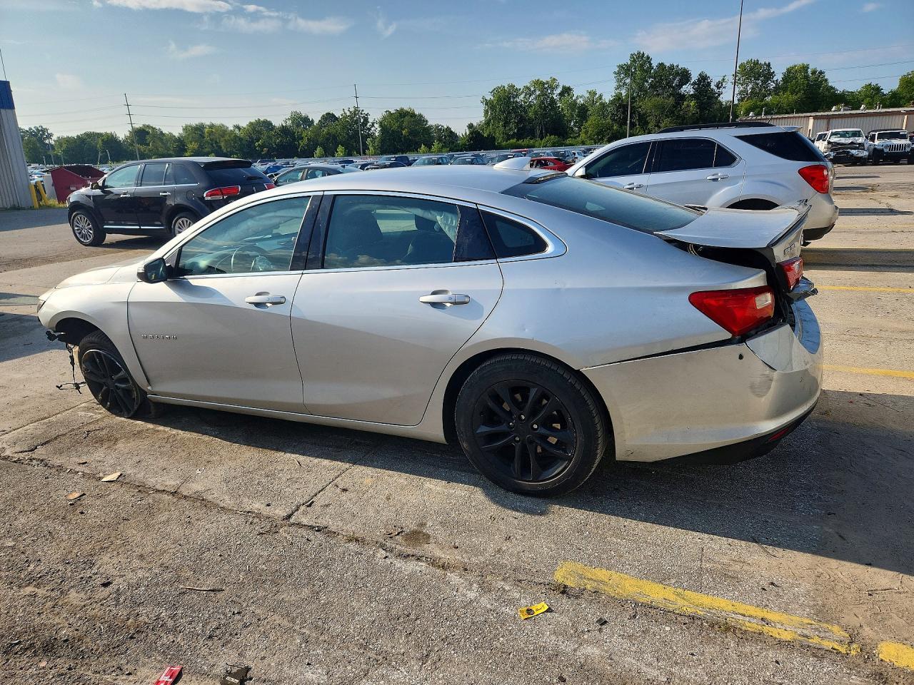 2018 Chevrolet Malibu Lt - Фото 2