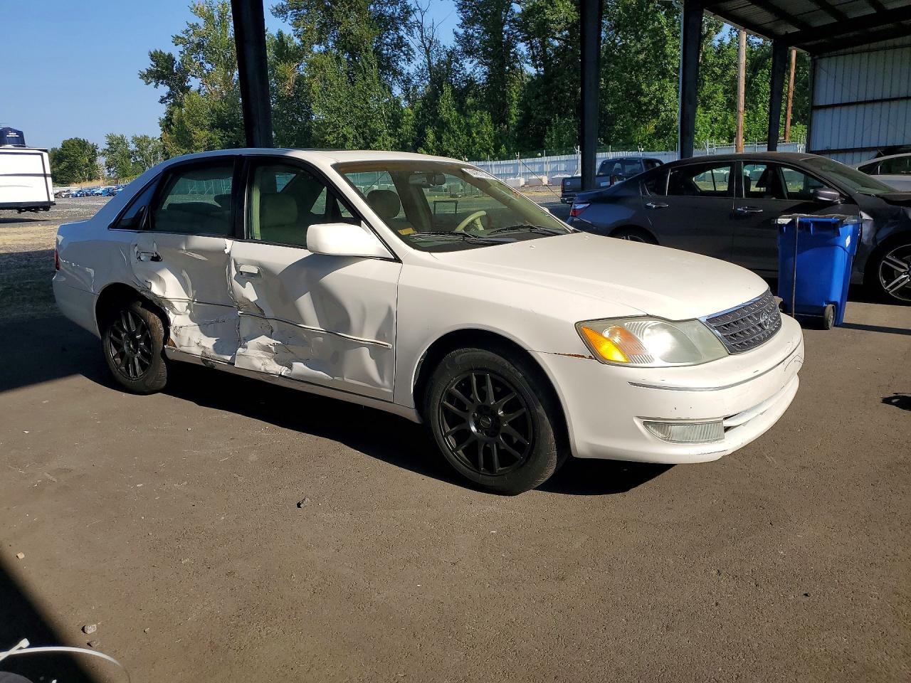 2004 Toyota Avalon Xls - Image 4