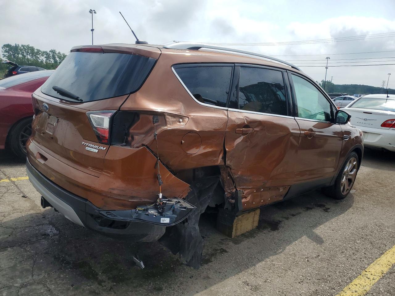 2017 Ford Escape Titanium - Image 3