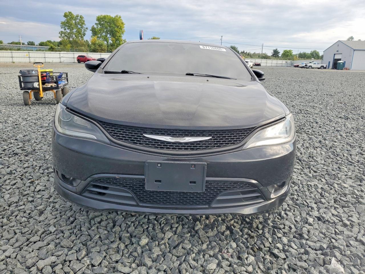 2016 Chrysler 200 S - Image 5