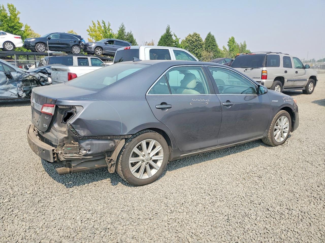 2012 Toyota Camry Hybrid Xle - Фото 3