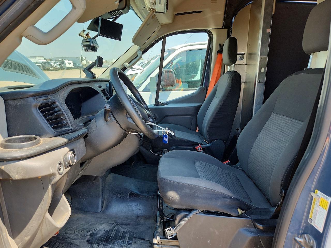 2020 Ford Transit 250 Delivery Van - Фото 6