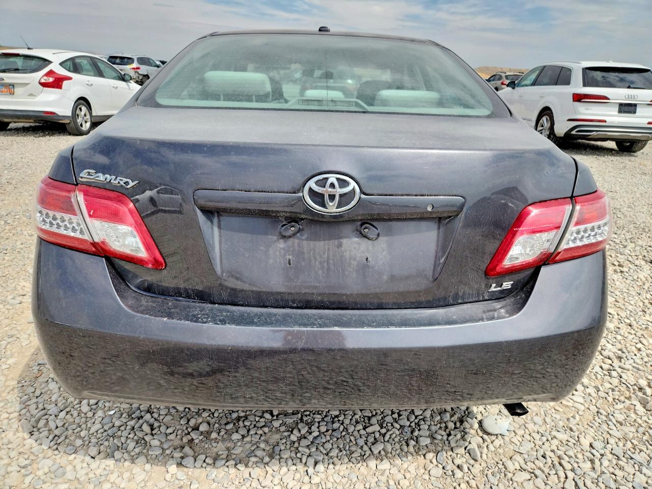 2011 Toyota Camry Le - Image 6