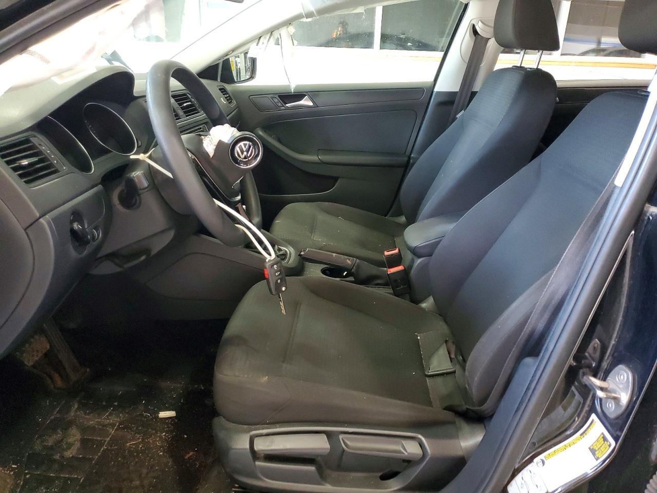 2016 Volkswagen Jetta S - Фото 7