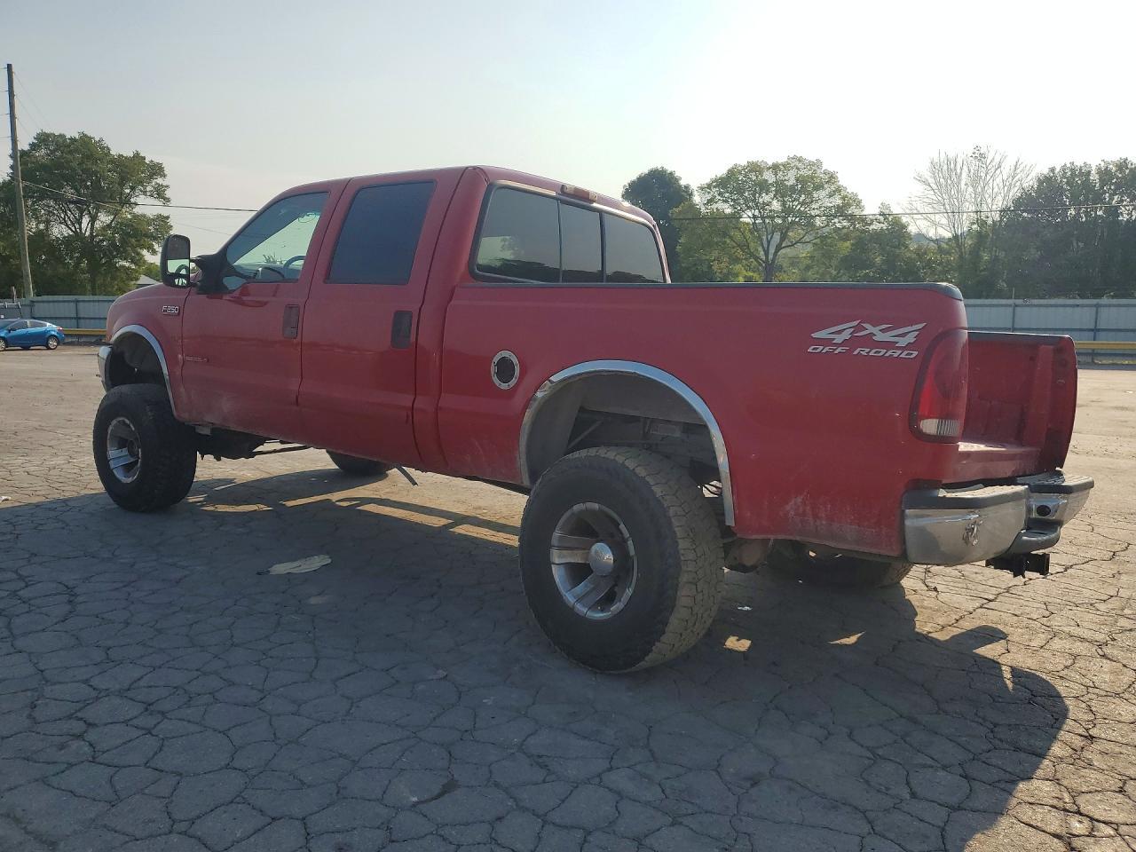 2001 Ford F250 Super Duty - Image 2