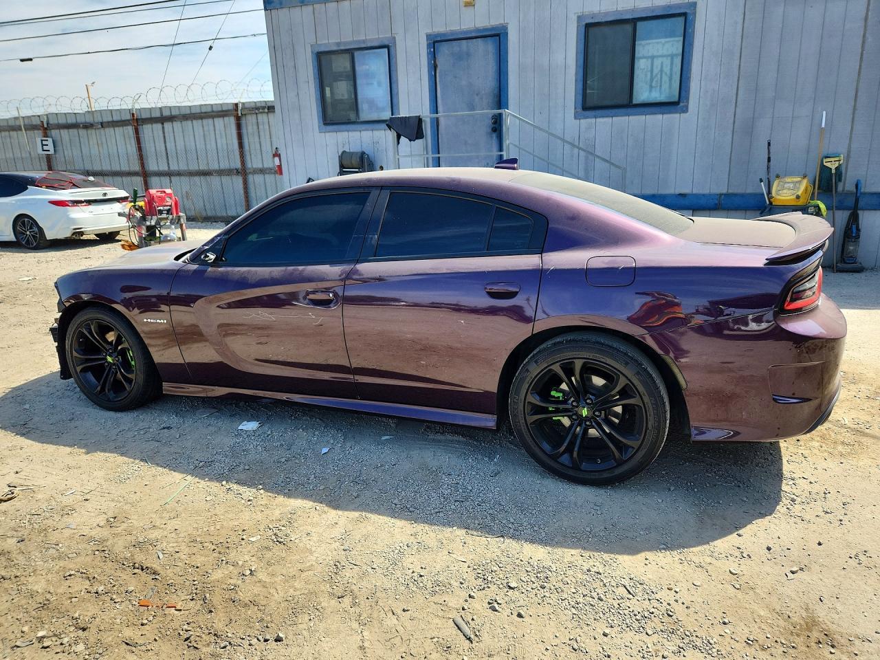 2022 Dodge Charger R/T - Фото 2