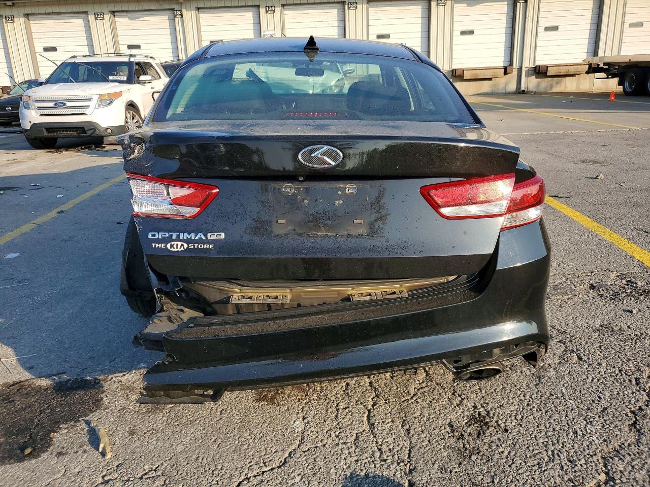 2017 Kia Optima Lx - Фото 6