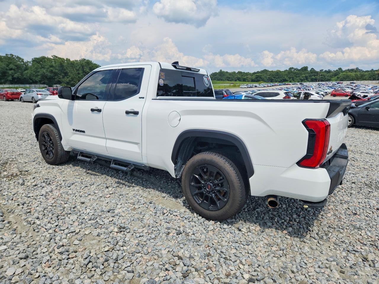 2023 Toyota Tundra Sr5 - Фото 2