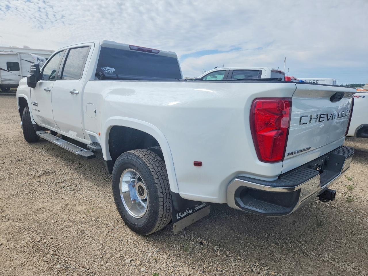 2022 Chevrolet Silverado K3500 Lt - Image 2