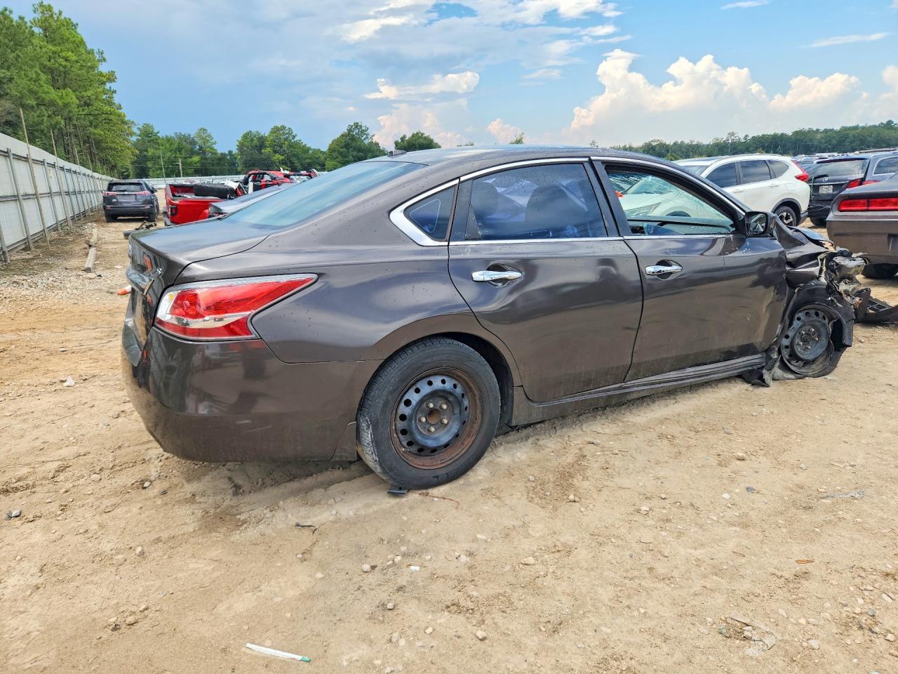 2015 Nissan Altima 2.5 S - Image 3